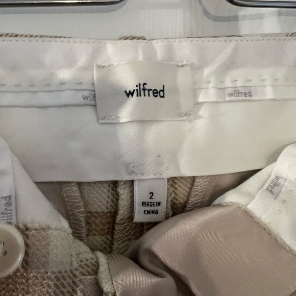 EUC Aritzia The Effortless Pant, light plaid, size 2 - Picture 2 of 5